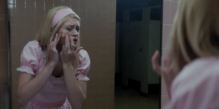 bathroom scenes in horror movies