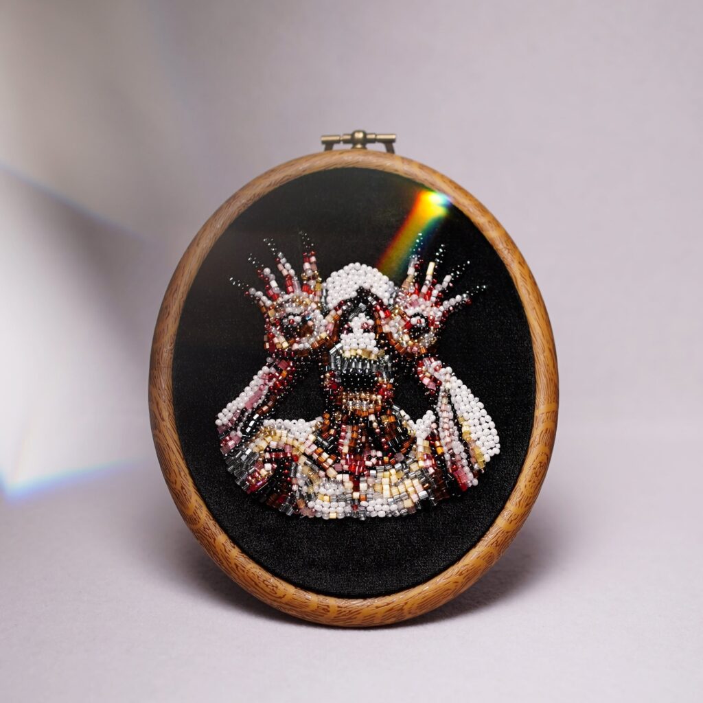 horror artist galissa Embroiderer